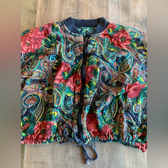 Vintage Northern Style reversible crop jacket - Picture 2 of 12